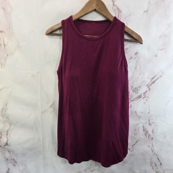 Shebird Tank Top Womens 4 Small Red Built In Padded Bra Freedom Maroon Shirt - Picture 1 of 9